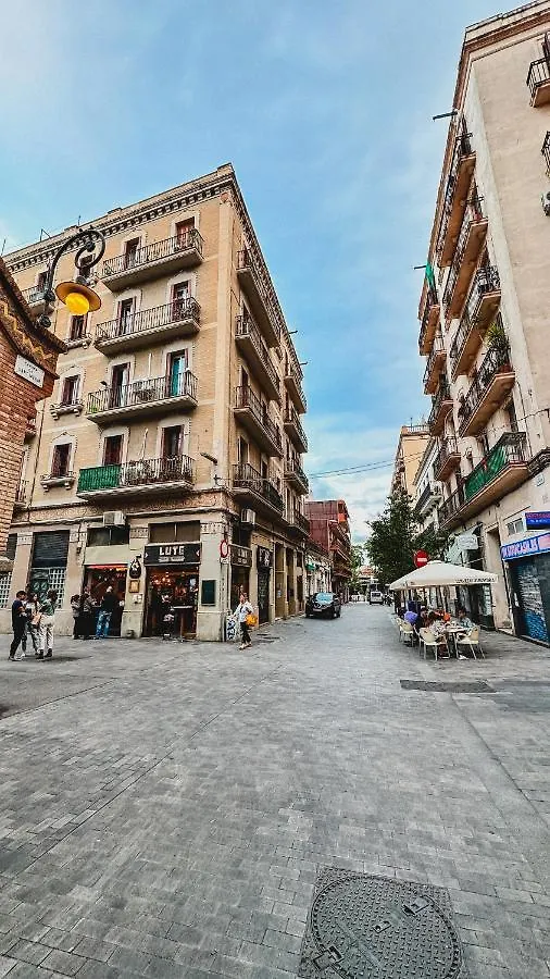 Agradable Piso Compartido Apartment Barcelona Homestay