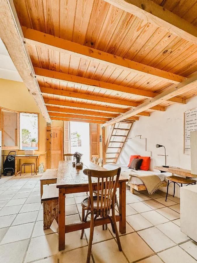 Homestay Agradable Piso Compartido Apartment Barcelona